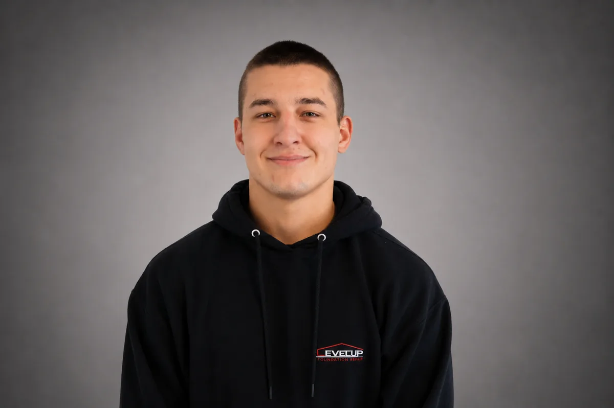 DJ